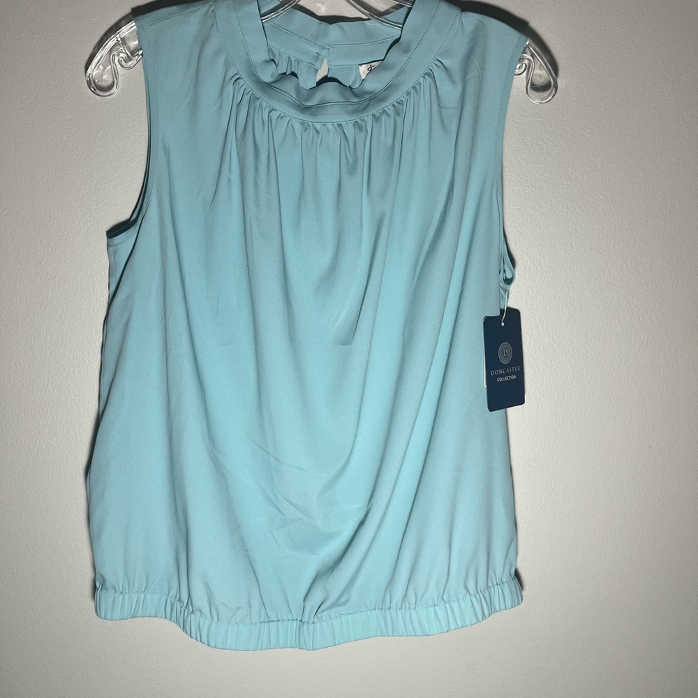DONCASTER AND TANNER Sleeveless Blouse Blue Silk Blend NWT Sz 10M